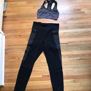 Sports Bra and Leggings with pockets